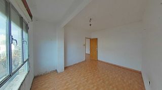 Piso en venta en Centro en Chiva