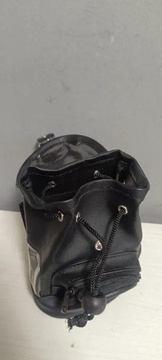 Mochila Pequeña Swiss Dream Negra y Blanca