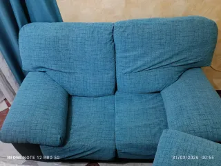 Sofá 3 plazas azul tela poco uso y sofá 2 plazas