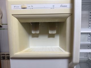 Nevera doble puerta blanca