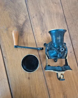 Molinillo de café antiguo DE ENGLAND
