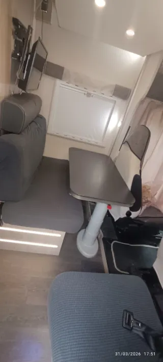 Autocaravana Challenger Quartz 274