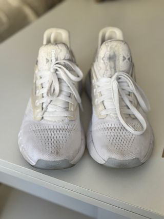 Zapatillas Reebok Mujer Blancas y Plateadas