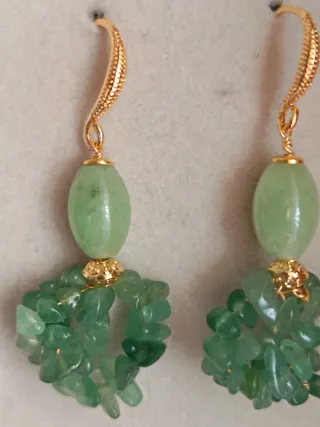 Orecchini pendenti con avventurina verde