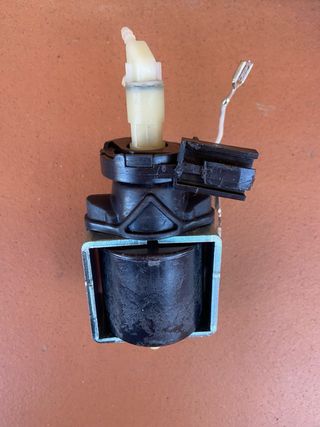 Bomba de agua para cafetera Dolce Gusto Genio.