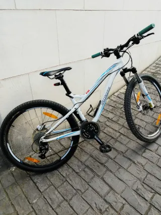 Bicicleta Specialized MBX Junior Poco Uso