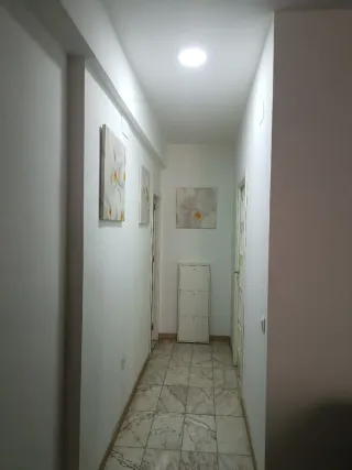 Se alquila habitacion en piso a compartir conmigo