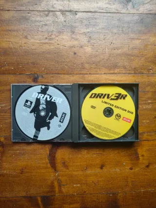 Driver 2 Limited Edition PS1 Bundle