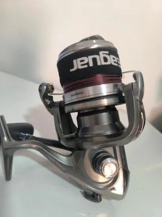 Carrete Shimano Power Aero XT 6000 Baitrunner