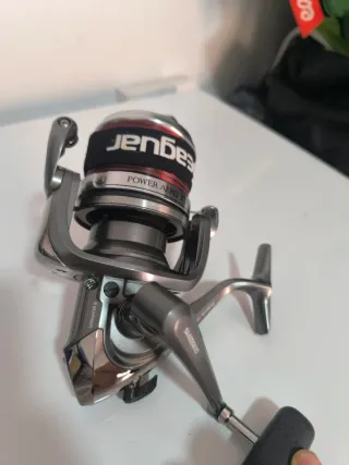 Carrete Shimano Power Aero XT 6000 Baitrunner