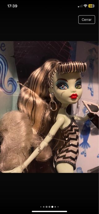 Barbie Skullector Monster High Frankie