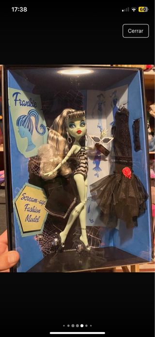 Barbie Skullector Monster High Frankie