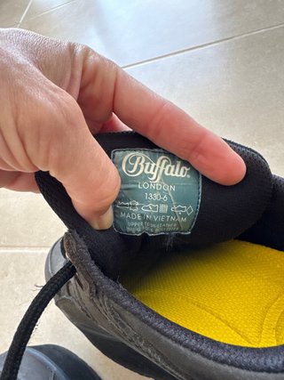 Zapatillas Buffalo plataforma negras