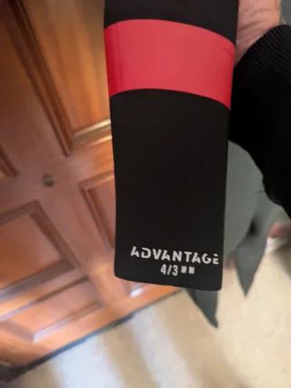 Traje neopreno Hurley surf/kite/paddle talla L/S