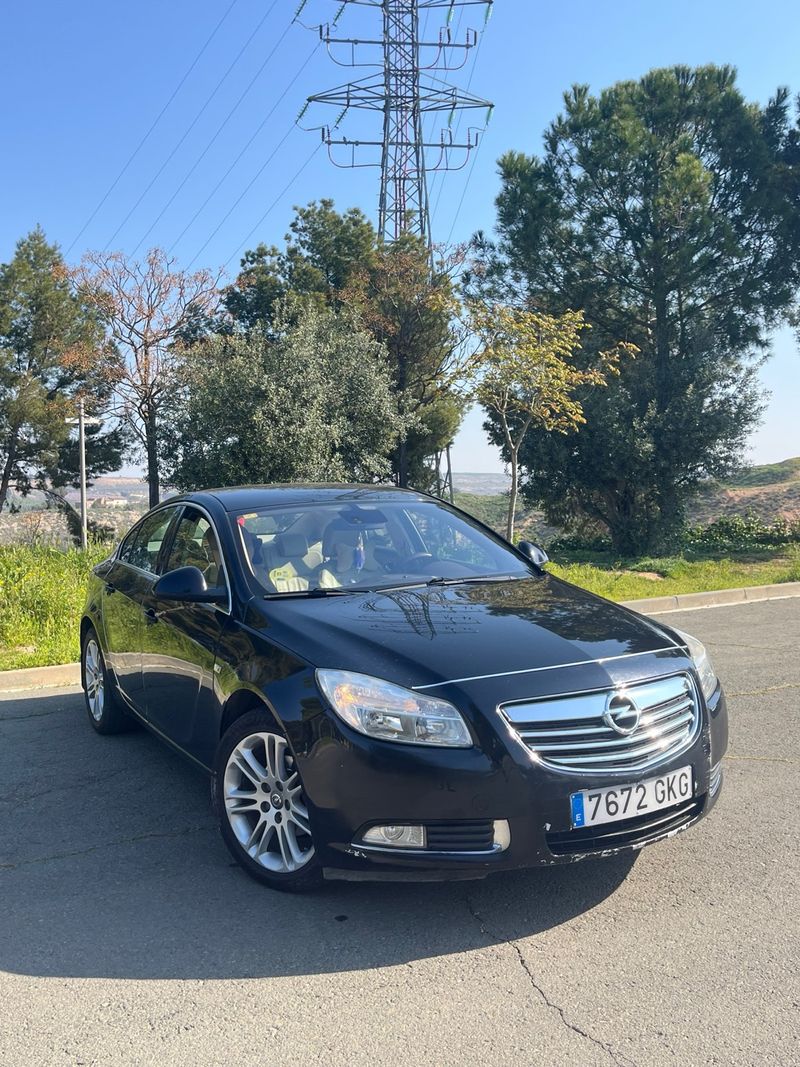 Opel Insignia 2008 - foto 1