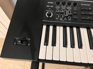 ROLAND JUNO-DS61 Teclado Sintetizador
