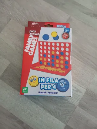 Gioco da tavolo In fila per 4