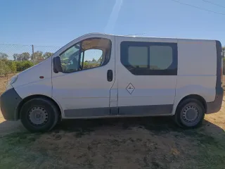Opel Vivaro 2006