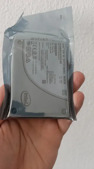 SSD Intel 800GB DC S3710 2.5" SATA III MLC