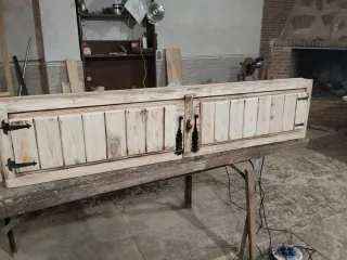 Hacemos puertas ,y restauramos.