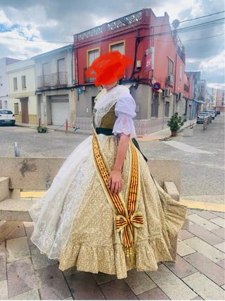 Traje Fallera Huertana Tradicional