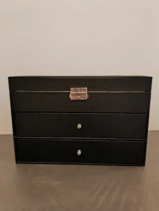 Portaocchiali nero con 2 cassetti