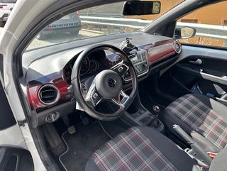 Volkswagen up! GTI 2020