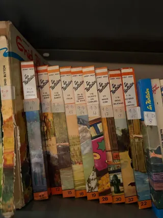 Libros antiguos varias colecciones.