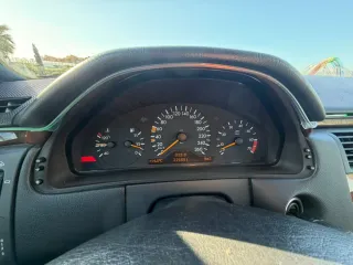 Mercedes-Benz Clase E 1997