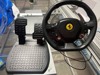 Volante Ferrari ps x box pc