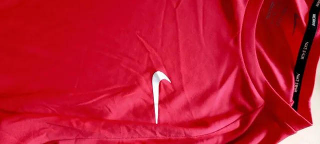 Camiseta Nike Swim Dri Fit Hombre Roja
