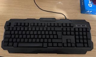 Teclado Gaming RGB Mars Gaming