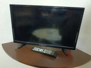 TV Nevir 22 pulgadas con mando a distancia