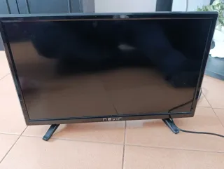 TV Nevir 22 pulgadas con mando a distancia