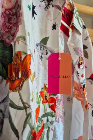 Camisa Vilagallo Estampado Flores Talla 44