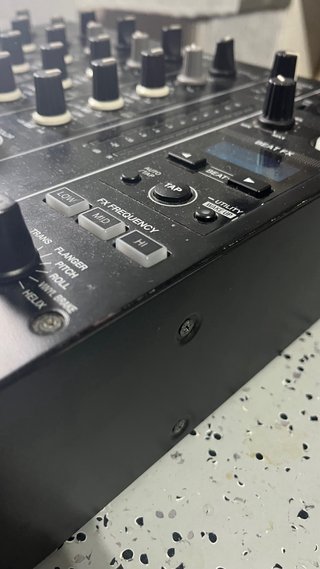 DJM750 MK2 + flightcase + decksaver