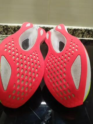 Asics Magic Speed 4 Talla 41.5