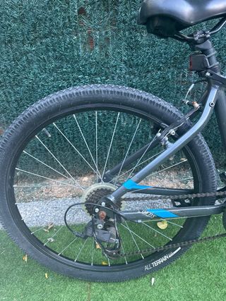 Bicicleta Montaña Gris Ruedas 26