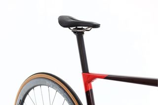 BH Ultralight 7.0 Di2 12V (carretera) t.52 Reacondicionada