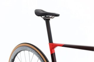 Promo · Bicicleta BH Ultralight 7.0 Di2 12V t.52 Reacondicionada