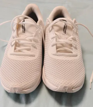 Zapatillas Under Armour Blancas