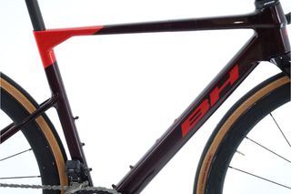 BH Ultralight 7.0 Di2 12V (carretera) t.52 Reacondicionada