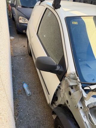 Renault Twingo 2012 o 2013 para recambios