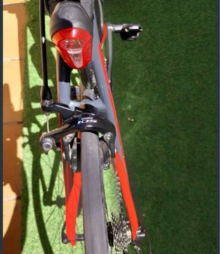 Bici carretera carbono Shimano 105