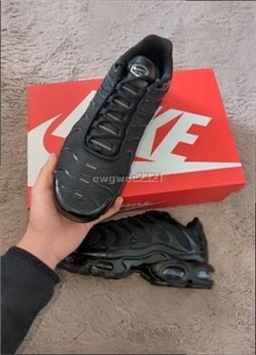 Nike Air Max Plus TN Taglia 43 Nero