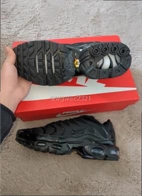 Nike Air Max Plus TN Taglia 43 Nero