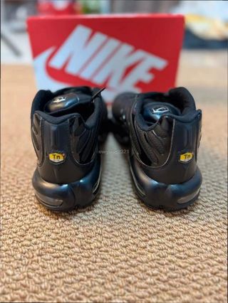 Nike Air Max TN Plus Taglia 43 Nero