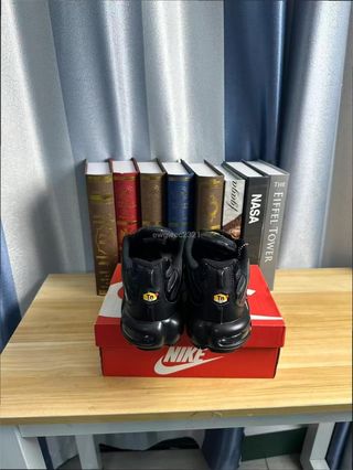 Nike Air Max TN Plus Taglia 43 Nero
