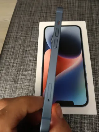 iPhone 14 con factura y garantía