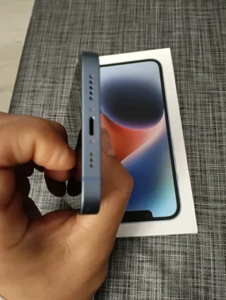 iPhone 14 con factura y garantía